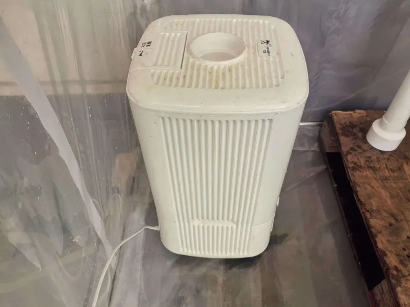 Qingdao Liweiyuan எஃகு அமைப்பு சால்ட் ஸ்ப்ரே சோதனையை வெற்றிகரமாக முடித்தது, கடல் தட்பவெப்ப நிலைகளில் எஃகு கட்டமைப்புகளுக்கான அரிப்பு பாதுகாப்பைப் பாதுகாக்கிறது