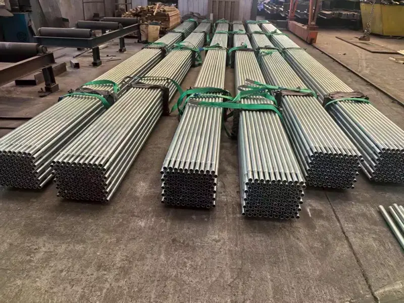 உலோக பாதுகாப்பு வேலிகள்